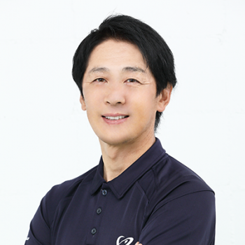 藤本コーチ　リタッチ　400×400