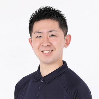 横浜店　中野コーチ　400×400